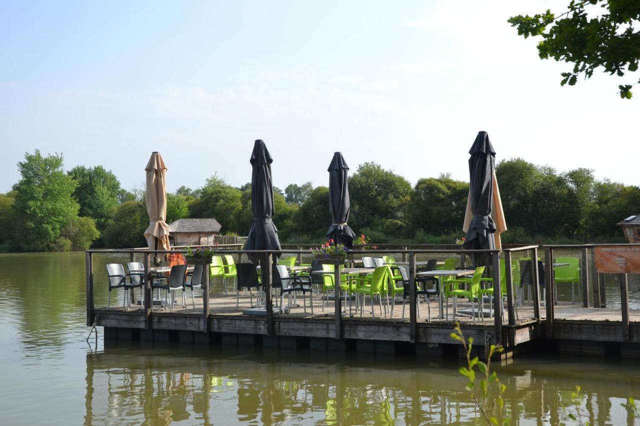 Village Flottant De Pressac المظهر الخارجي الصورة