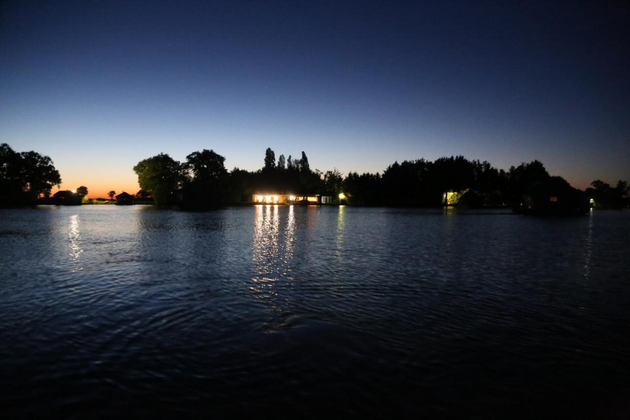Village Flottant De Pressac المظهر الخارجي الصورة
