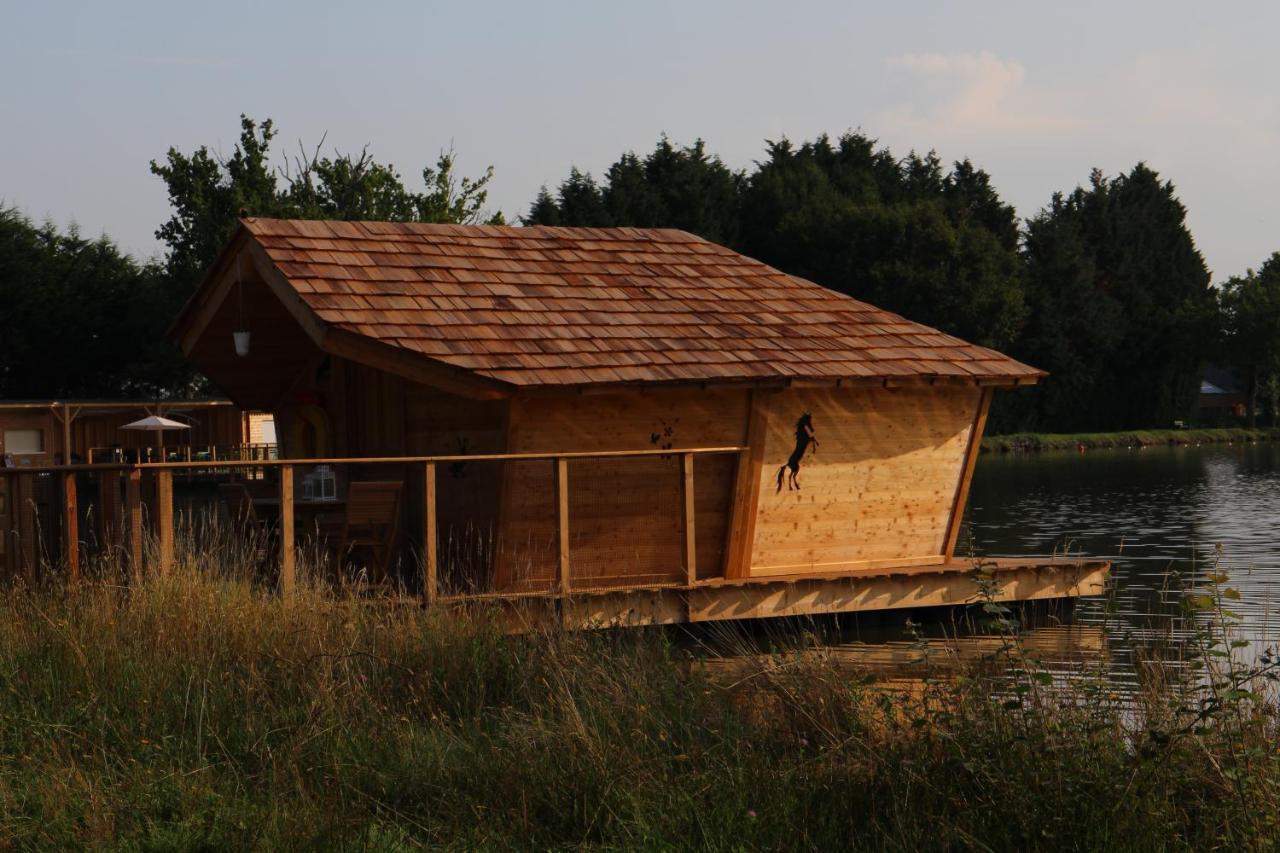 Village Flottant De Pressac المظهر الخارجي الصورة